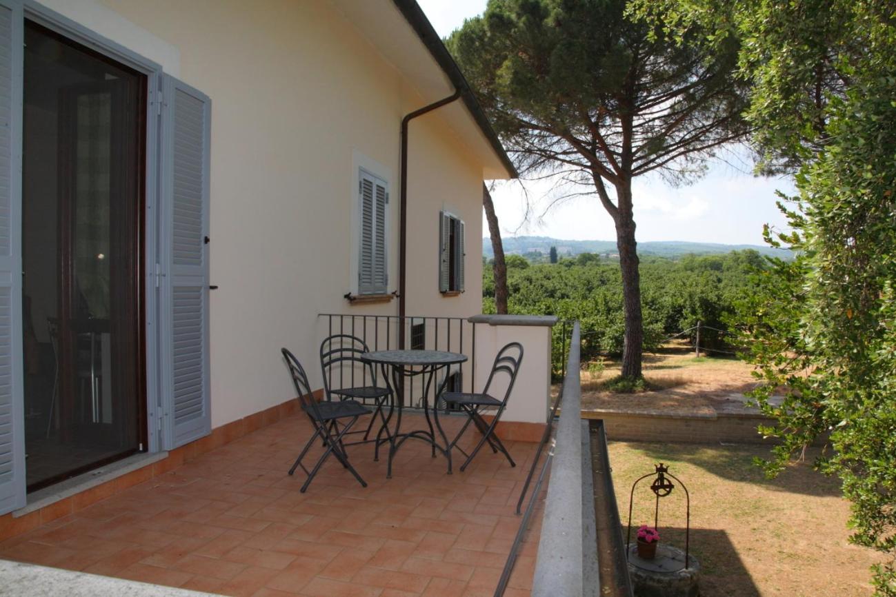 Agriturismo Casale Zuccari Капрарола Екстериор снимка